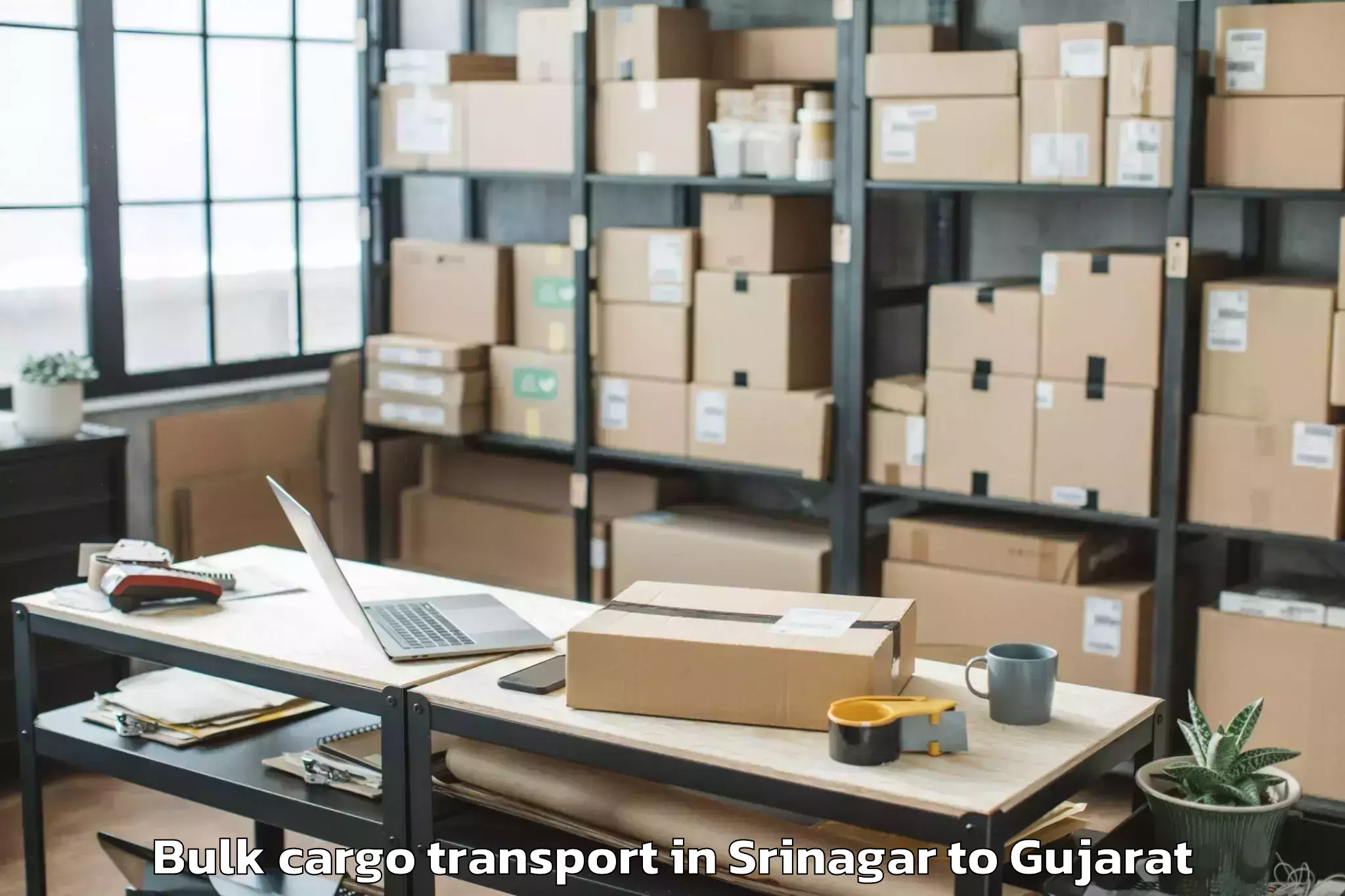 Book Srinagar to Jamjodhpur Bulk Cargo Transport Online